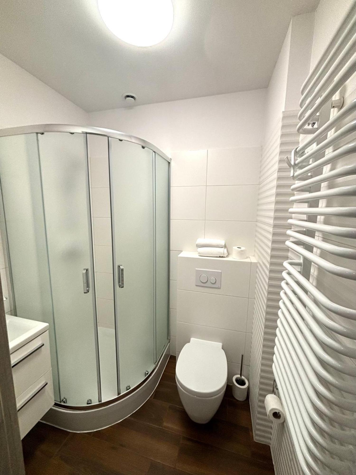 Apartament Residence Nysa Esterno foto