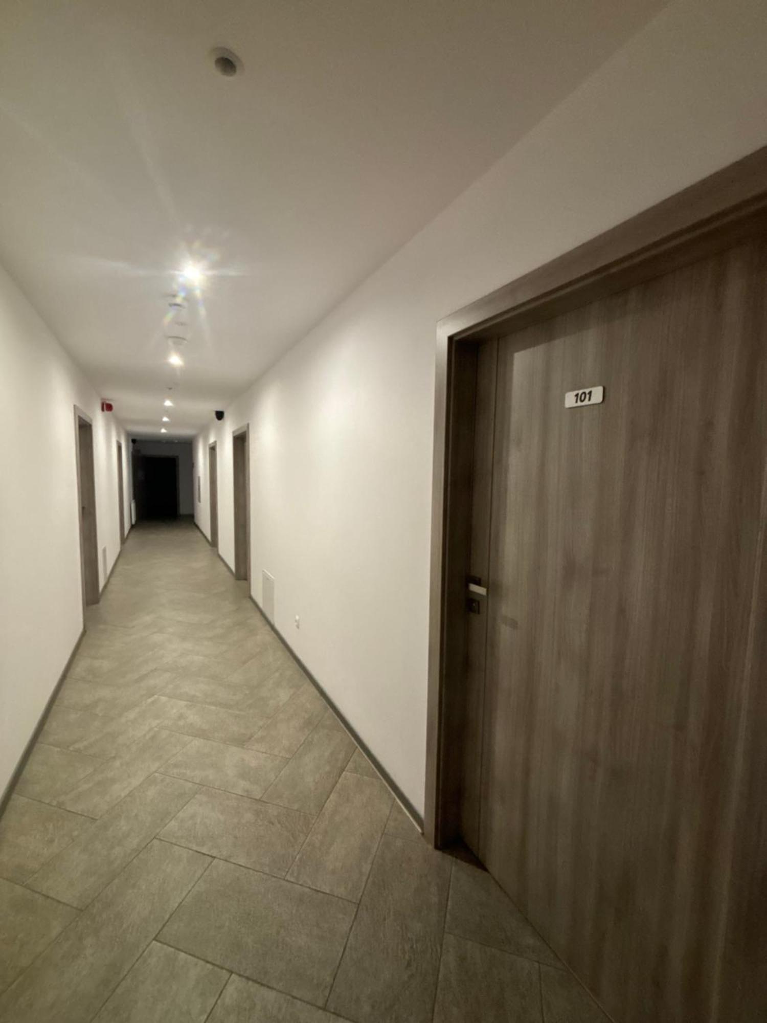 Apartament Residence Nysa Esterno foto