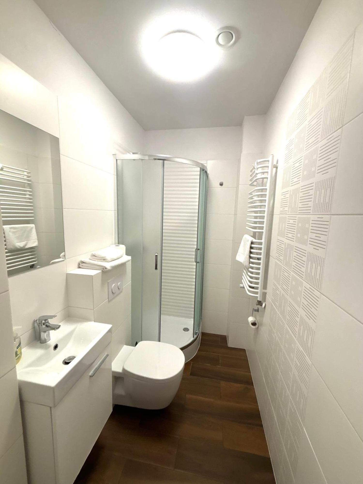 Apartament Residence Nysa Esterno foto